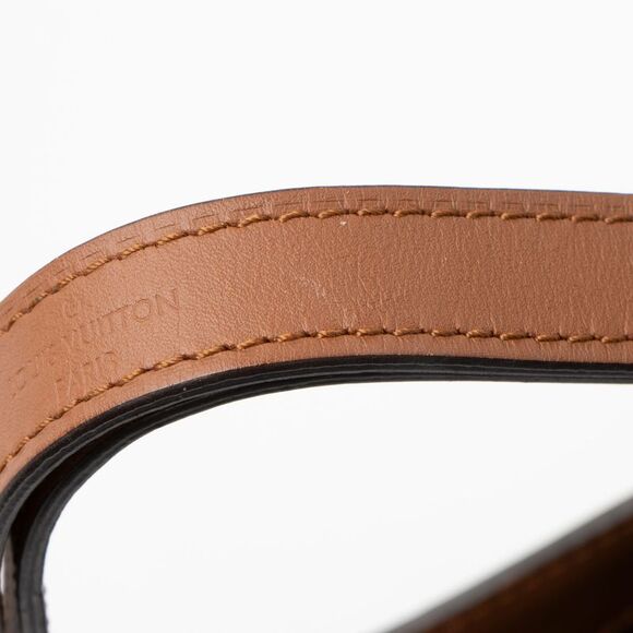 Louis Vuitton Reverse Monogram Dauphine PM Hobo - Picture 13 of 16